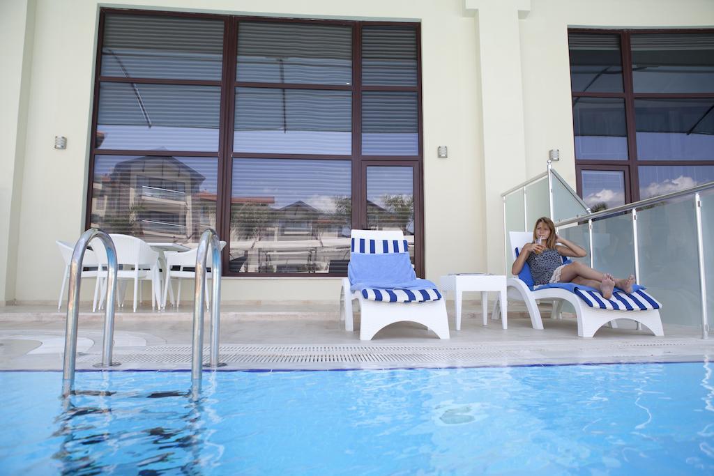 ฮัตตูซา แวเคชั่น เทอร์มอล คลับ คาซดาลารี Hotel Gure ภายนอก รูปภาพ