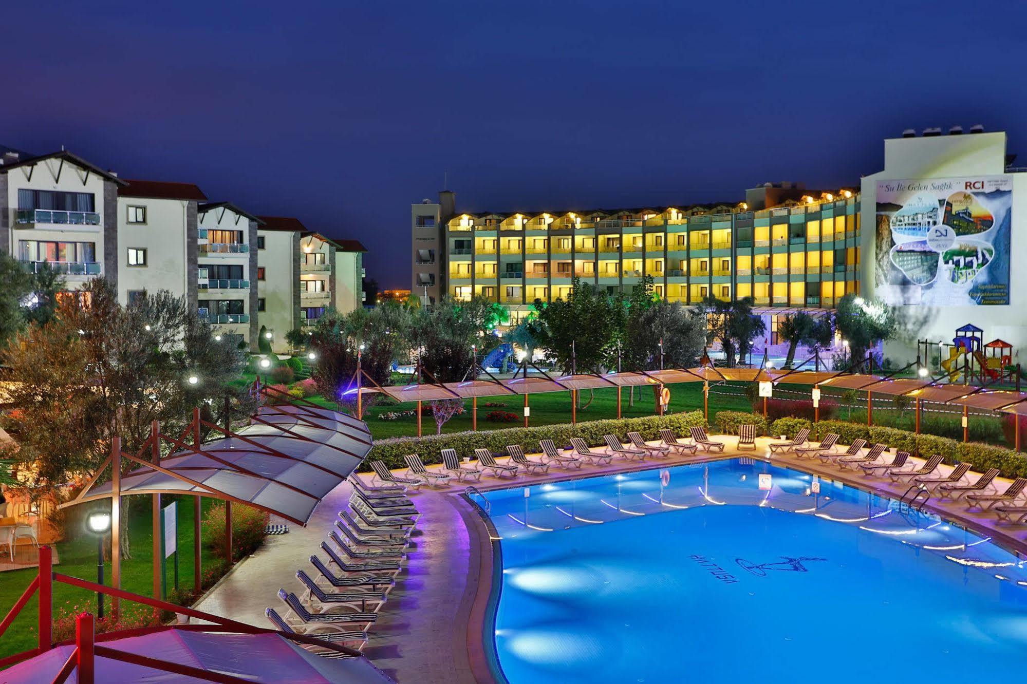 ฮัตตูซา แวเคชั่น เทอร์มอล คลับ คาซดาลารี Hotel Gure ภายนอก รูปภาพ